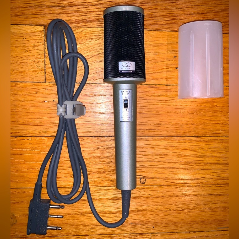 Vintage 1960s Sony F-99S One Point Stereo Dynamic Microphone Imp. Low 3-Pin Plug